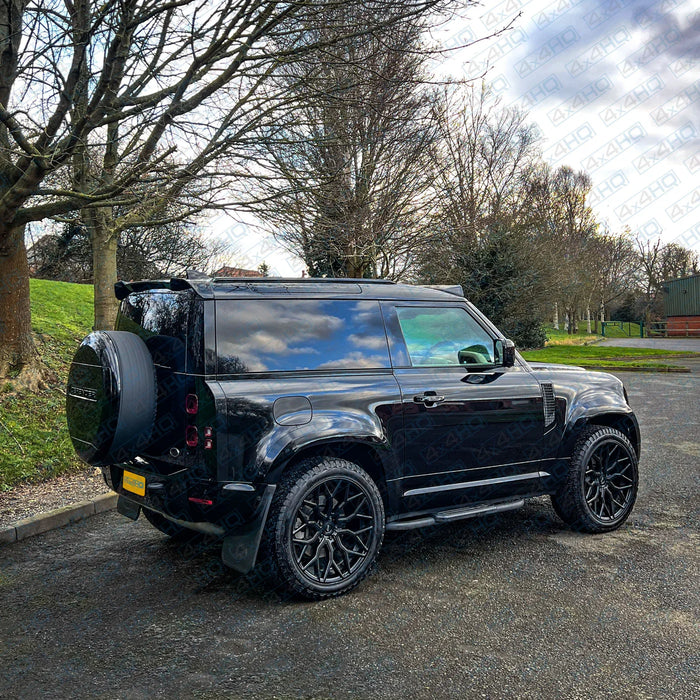 Defender 90 Feste Seitenstufen ab 2020 – Black Trim