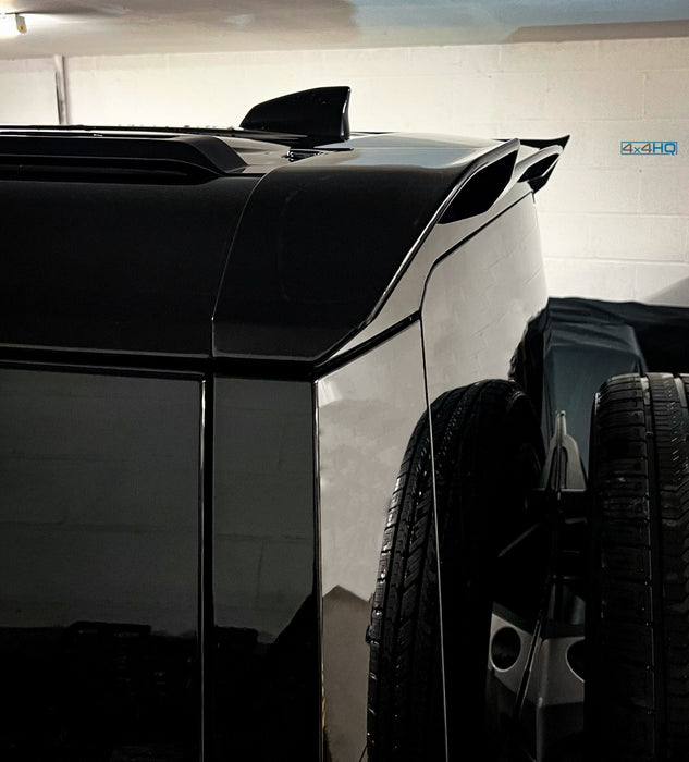 Defender 2020-On Light Pod & Rear Spoiler Bundle - Gloss Black (L663)